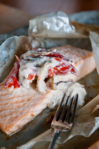 salmon en papillote with lobster sauce
